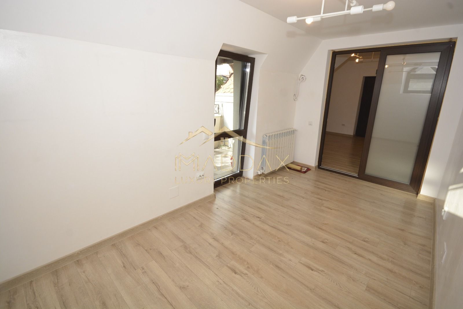 Apartament cu 4 camere in vila interbelica / Dorobanti - Poză 12