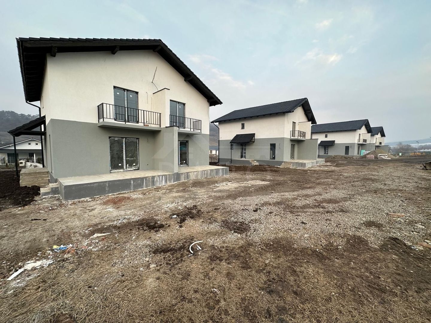 Case Noi De Vanzare In Livezeni proiect in dezvoltare - Poză 2