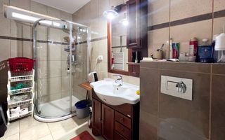 De vanzare | 3 camere | parter | 70 mp | Zona Albina. - Poză 8