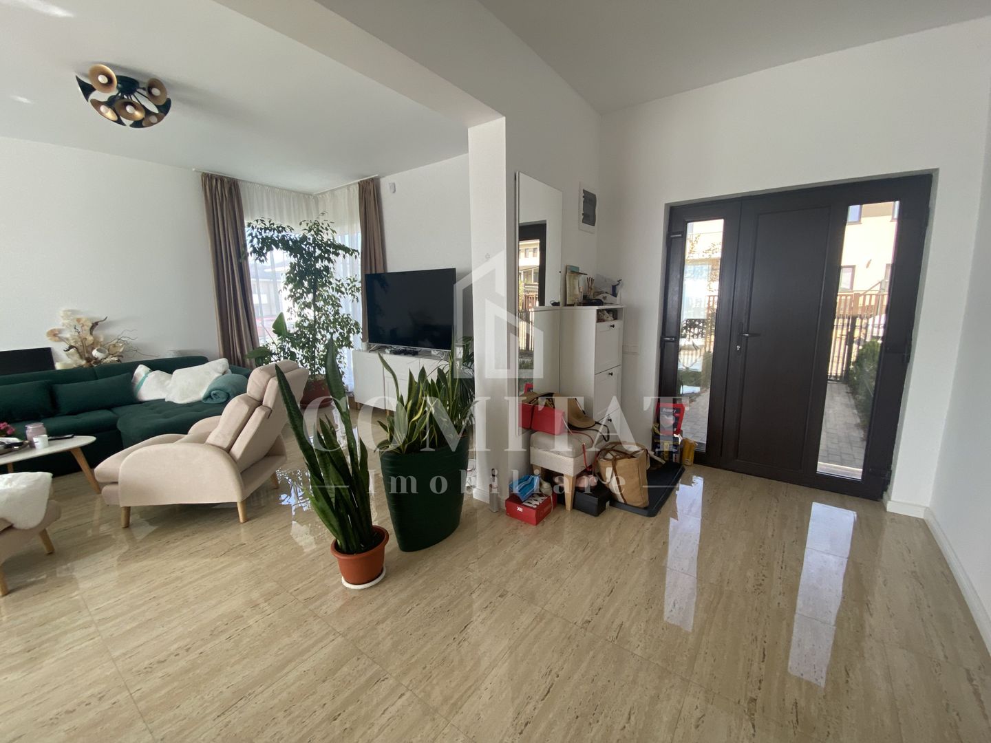 Casa individuală dispusă pe 2 niveluri | La cheie | Dezmir - Poză 6