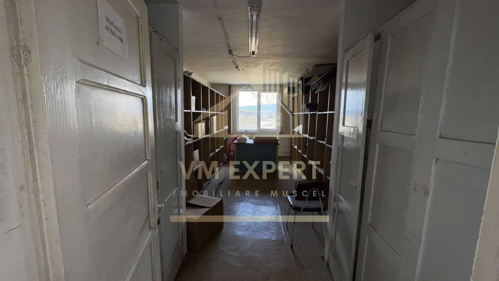 BLOC DE GARSONIERE P+4 SUPRAFAȚĂ UTILĂ 2135MP TEREN 2967 MP CĂMPULUNG - Poză 52