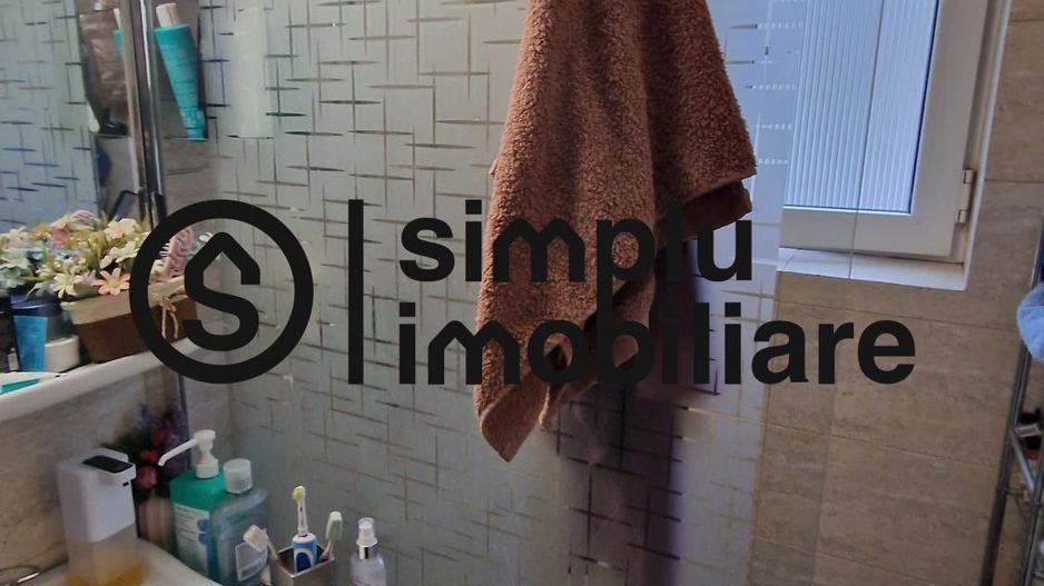 2 camere semidecomandate, etajul 2- Brazda lui Novac! - Poză 12