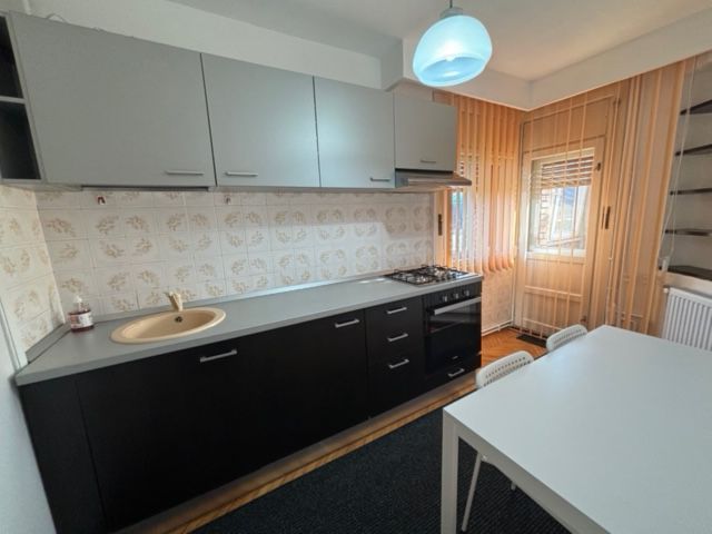 Apartament in apropiere de Medicina - Poză 4