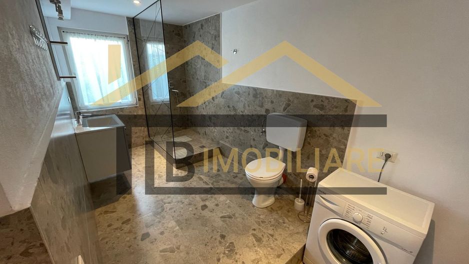 Casa de 3 camere, 50 mp, 30 mp terasa, Zona Sangeorgiu de Mures - Poză 9