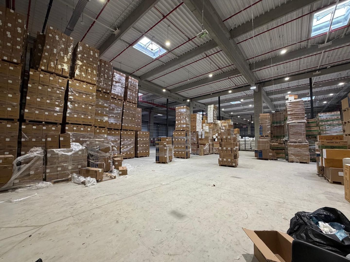 Hală logistică 576 mp CTP Afumați, dock TIR și drive-in, disponibilă - Poză 2
