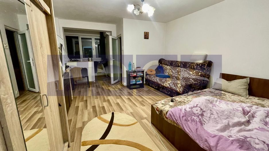 VANZARE GARSONIERA RENOVATA DRISTOR PARK LAKE RAMNICU SARAT 30MP SEMIDECOMANDAT - Poză 1