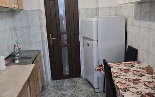 # închiriez AP 2 cam D -zona Podu' de Fier - Poză 3