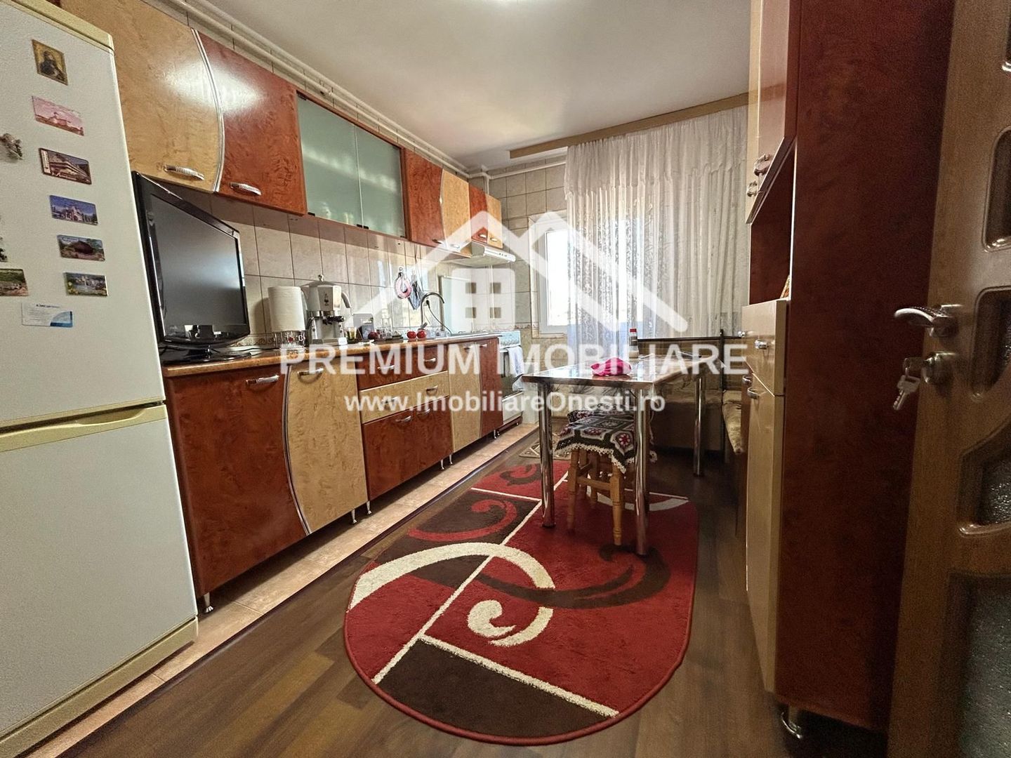 Apartament 3 camere de vânzare – Onești - Poză 11