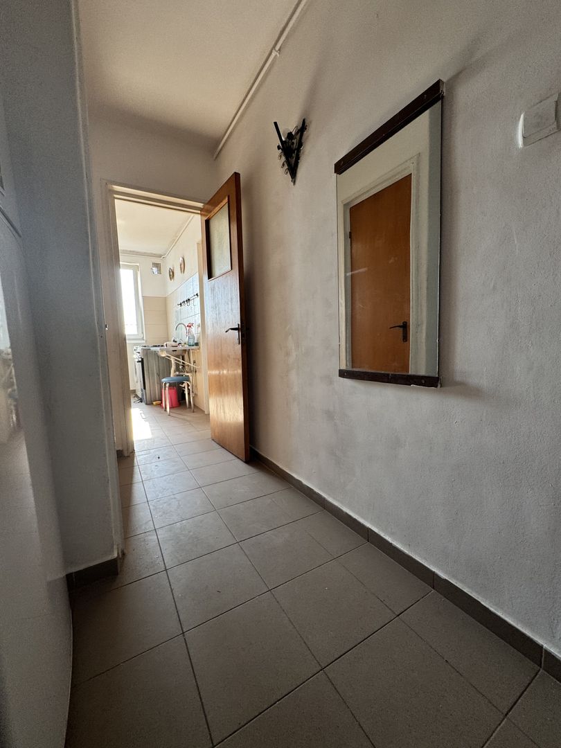 Apartament 2 camere Drumul Taberei - Poză 4