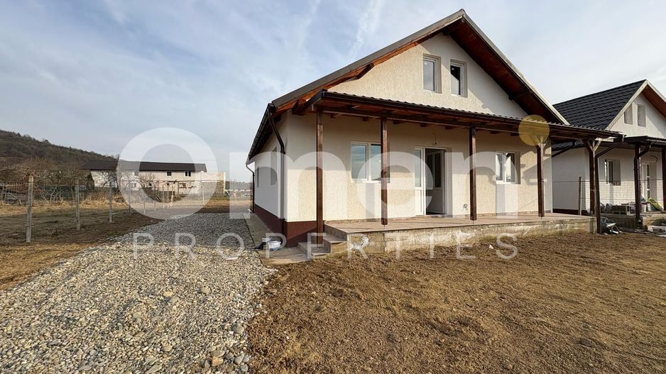 Casa noua de vanzare in Cicarlau - Poză 1