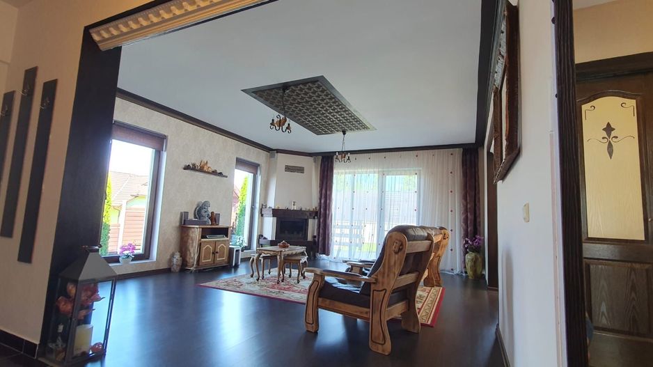 Casă individuală - Corunca - Poză 6