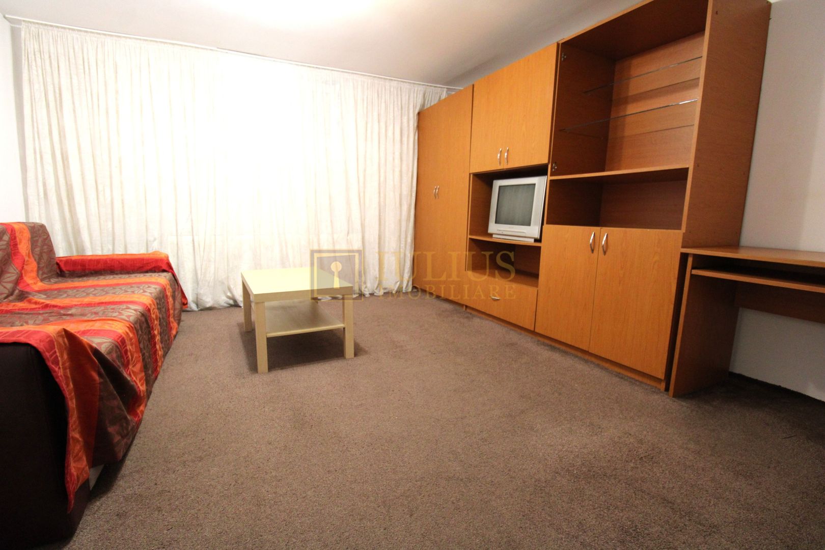 2 camere la curte intr-o zona linistita in Cetatii - Poză 2