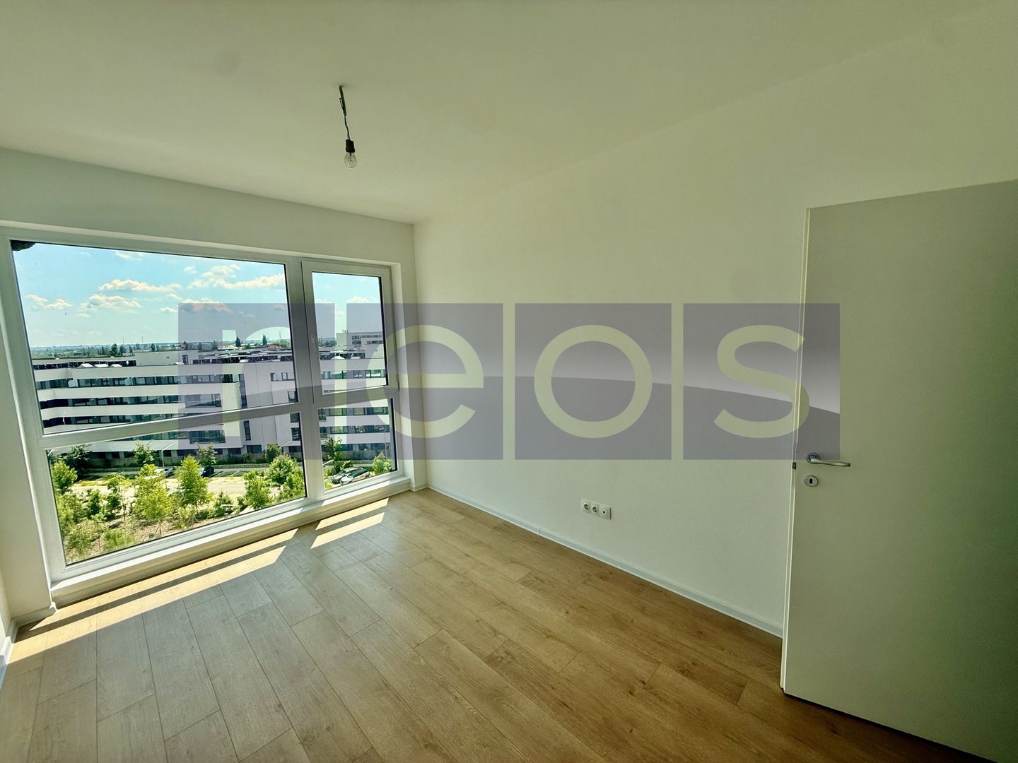 VANZARE 4 CAMERE | TERASA | STRAULESTI | PISCINA PRIVATA A COMPLEXULUI - Poză 2