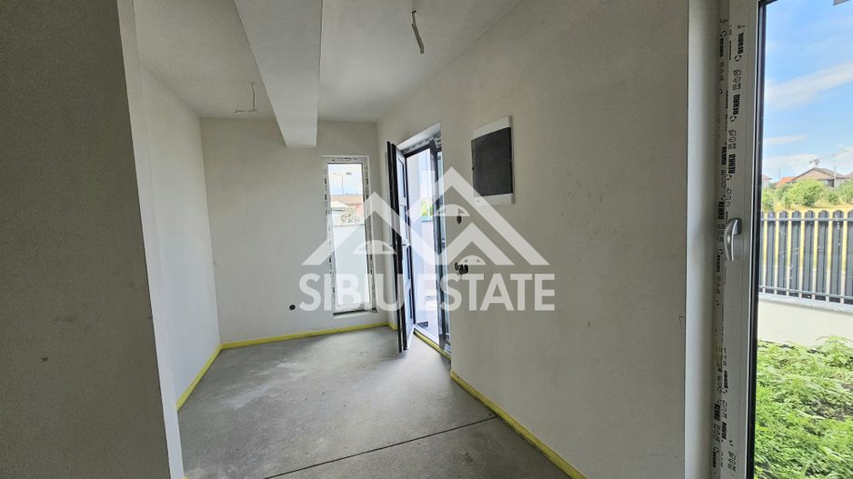 Casa Sibiu, confort nou, teren 600 mp - Poză 20