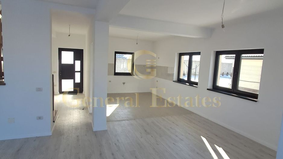 Vilă Nouă în Sânpetru | 174 mp | Construcție Solidă 2024 - Poză 5