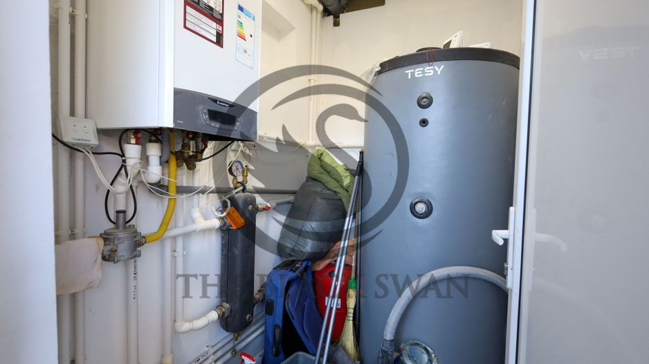 Casa cu 7 camere + spatiu comercial de vanzare | Comision 0 % - Poză 24