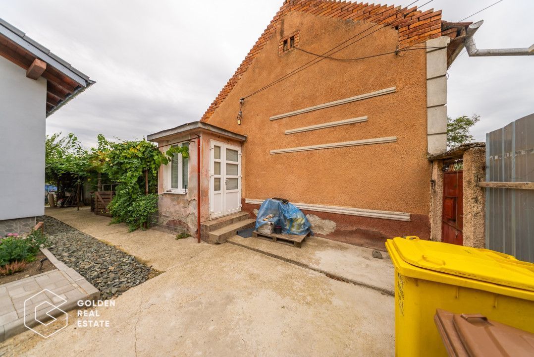 Teren de 1233 mp cu casa, Gai, ideal pentru renovare sau constructie noua - Poză 14