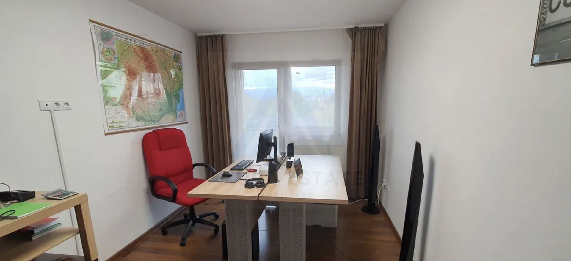 Aapartament renovat 4 camere etaj 2 suprafata 84.66 mp in Piata Cluj - Poză 13