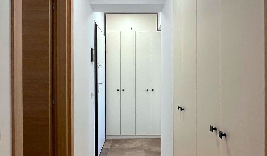 Repozitionare pret! Apartament 2 cam mobilat, utilat complet! Tractorul-Coresi - Poză 9