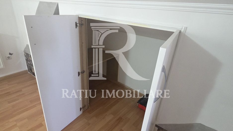 Apartament la casa cu 4 camere | Iosia | Oradea - Poză 14