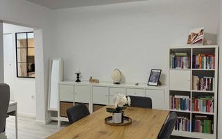 Apartament cu 3 camere pe bulevardul Mihai Viteazu, Sibiu - Poză 1