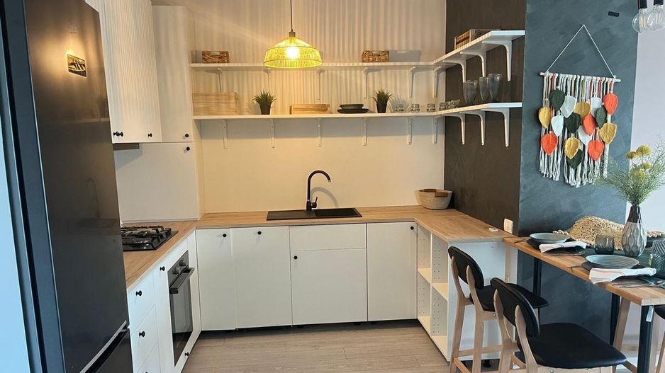 Penthouse 3 camere etaj 3/3 amenajat - Poză 1