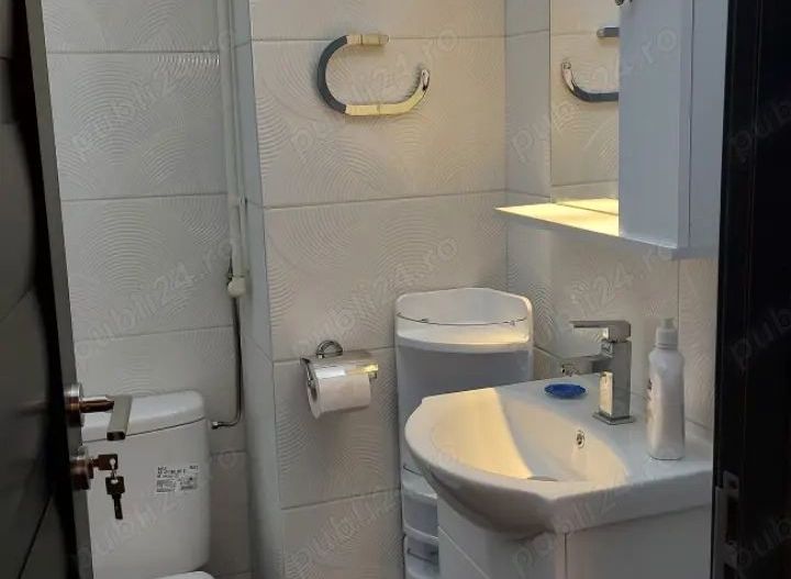 Inchiriere apartament 3 camere Aviatiei - Poză 9