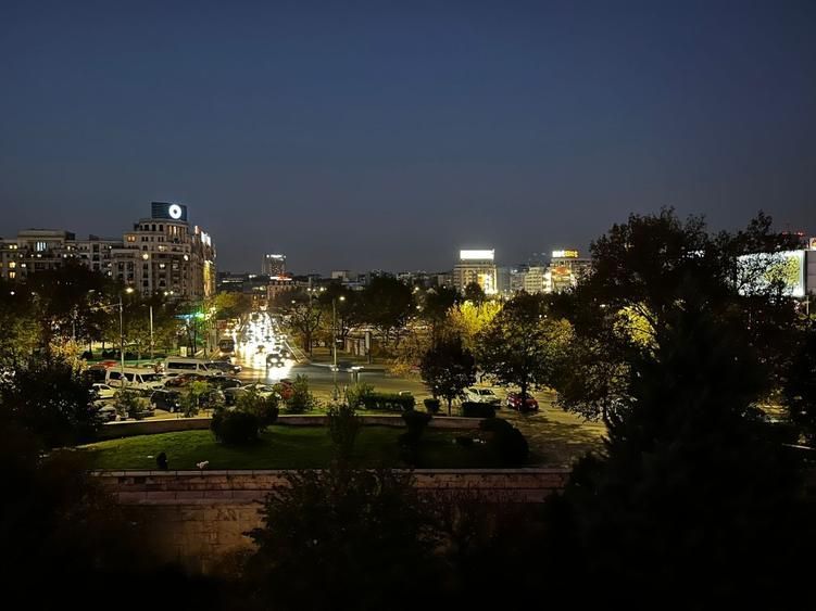 De vanzare Apartament 4 camere Piata Unirii, Fantani, ULTRACENTRAL - Poză 13