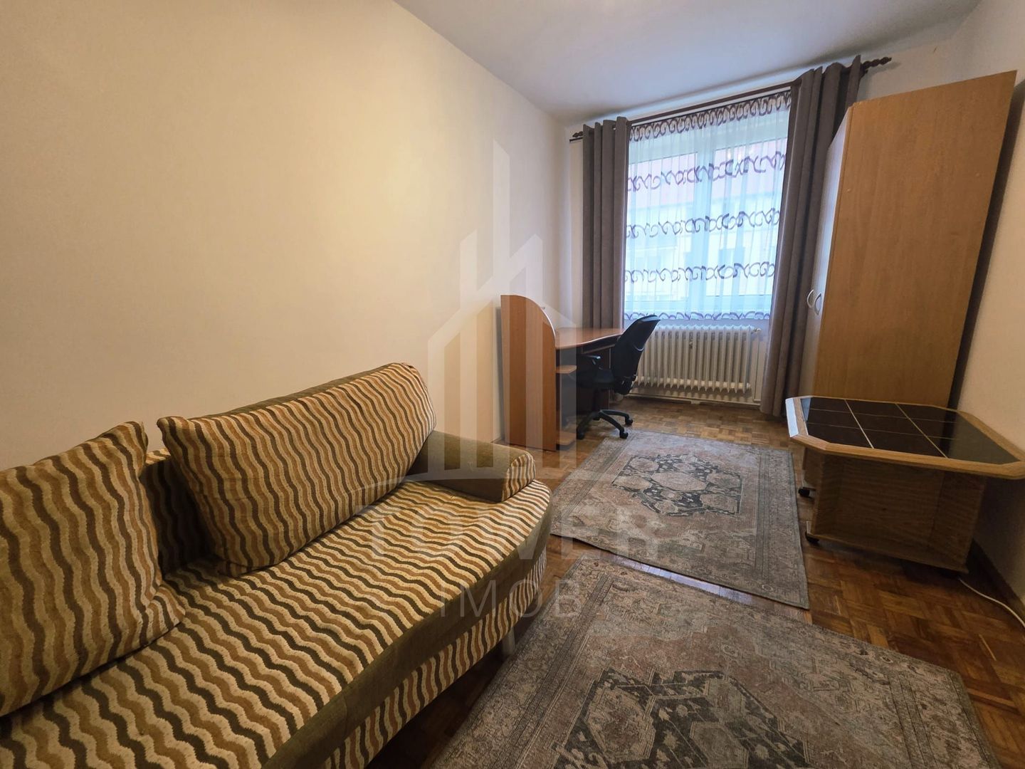 Apartament de inchiriat | 4 Camere | Zona Cedonia | 480 EUR - Poză 9