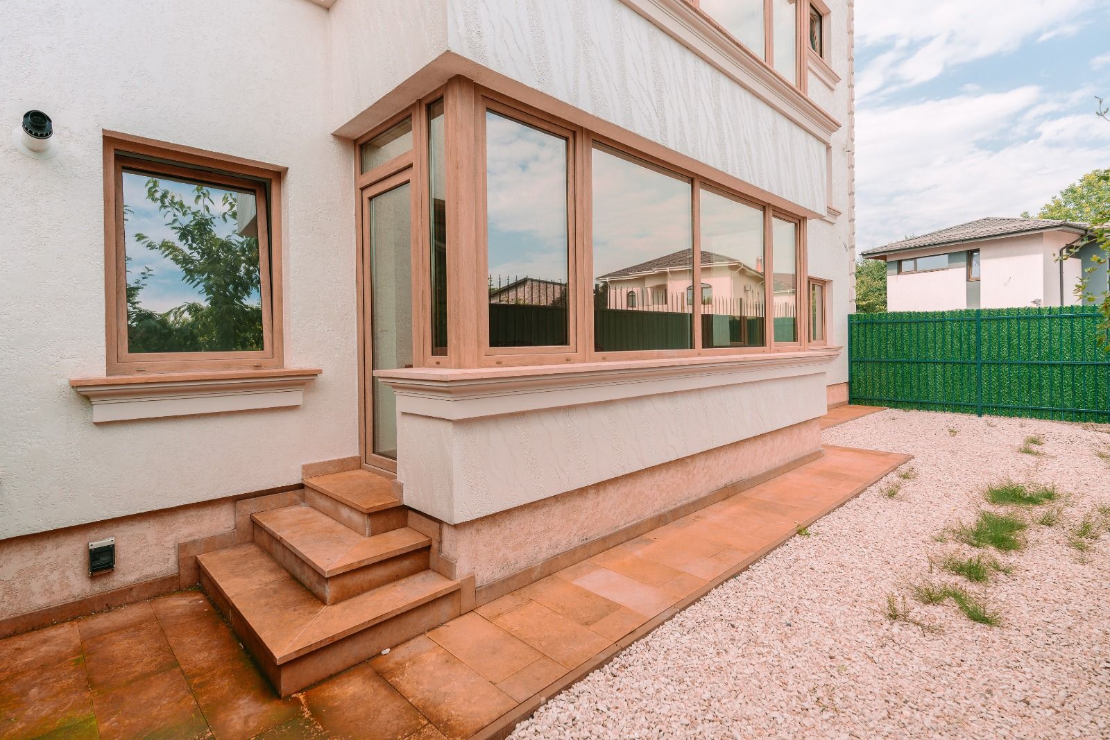 Titan- Bloc boutigue- apartament 3 camere cu curte - Poză 8