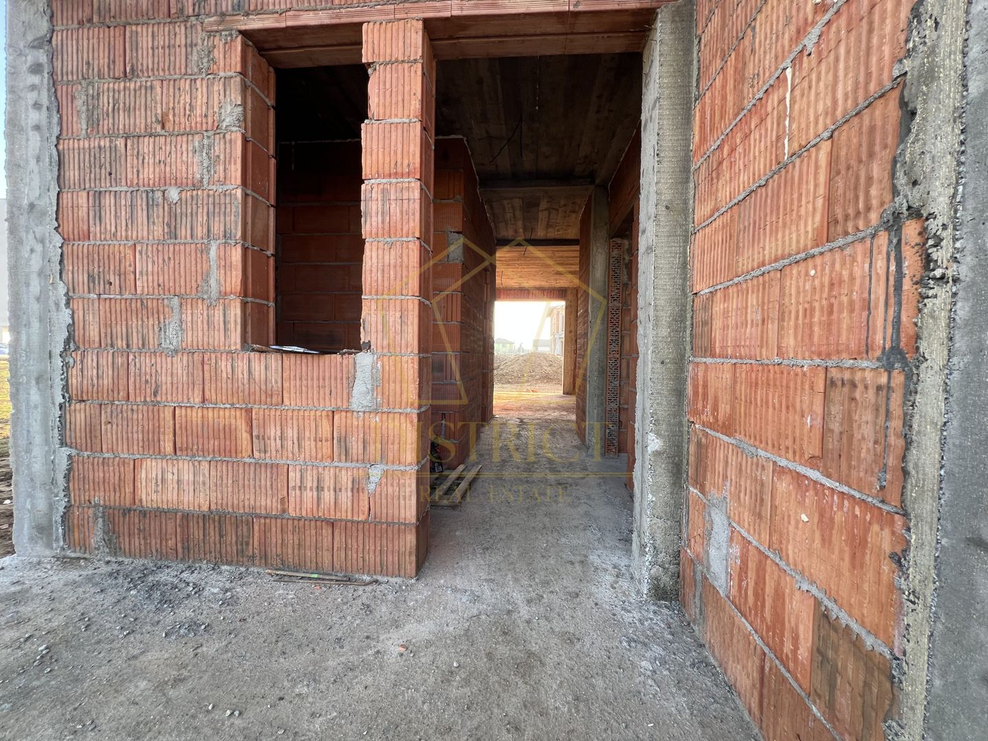 Duplex superb cu 4 camere despartit prin garaj | Chisoda | Pasha Garden - Poză 6