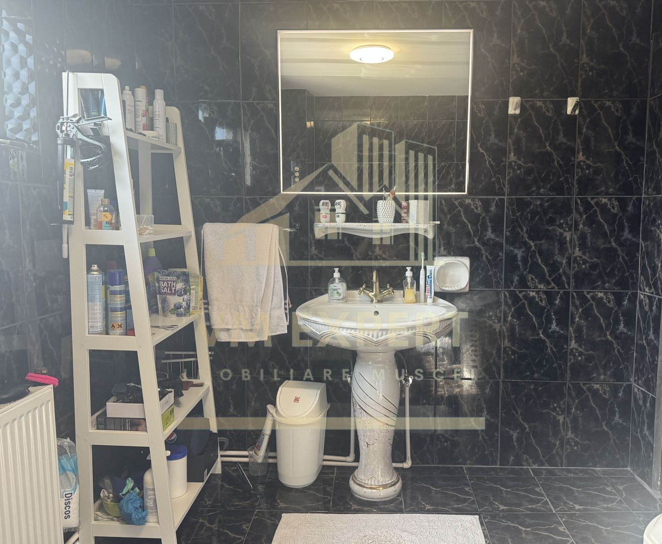 VILA S+P+E-306 MP, TEREN 2078 MP, CAMPULUNG - Poză 22