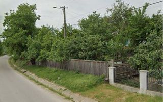Teren intravilan de 1200 mp în Comuna Dobrovăț, Sat Ruși – amplasament central - Poză 1