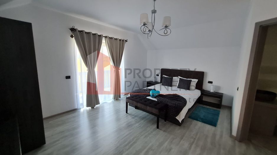 Casă modernă 5 camere | Vedere Bucegi & Piatra Craiului | 4 km Castelul Bran - Poză 8