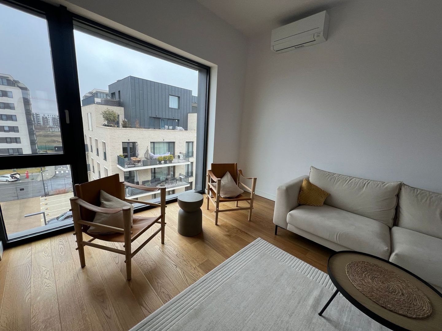 Inchiriere apartament 3 camere cu view panoramic zona Pipera - Poză 2