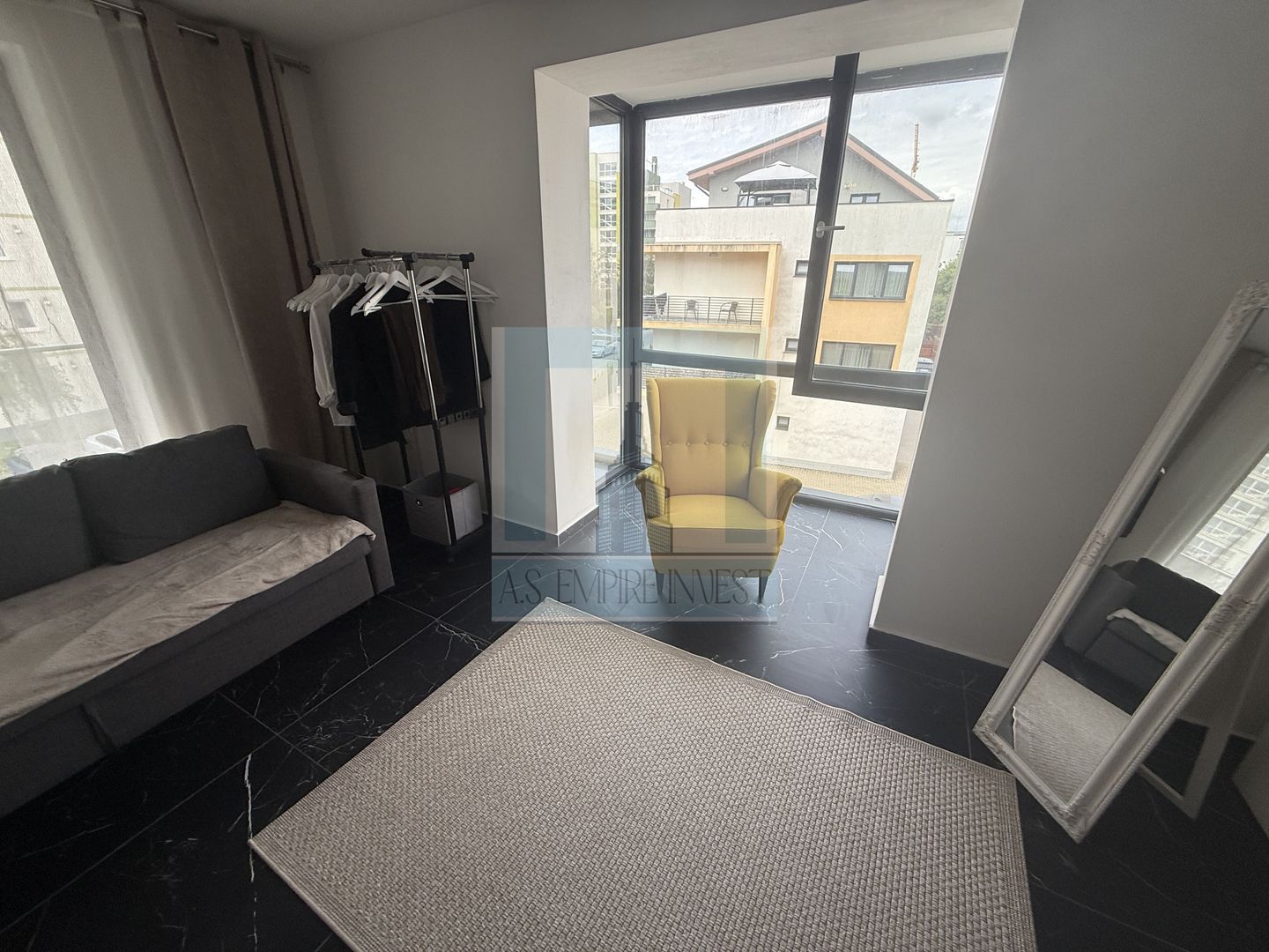 Apartament 2 camere mobilat/utilat, parcare privata-zona Tractorul - Poză 4