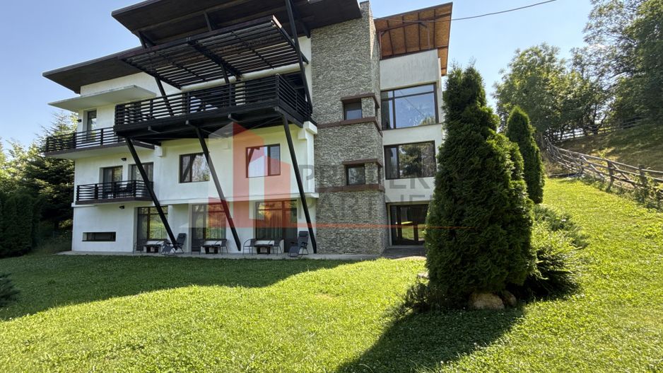 AFACERE LA CHEIE BRAN | PENSIUNE COMPLET ECHIPATĂ | VEDERE PIATRA CRAIUlU - Poză 2