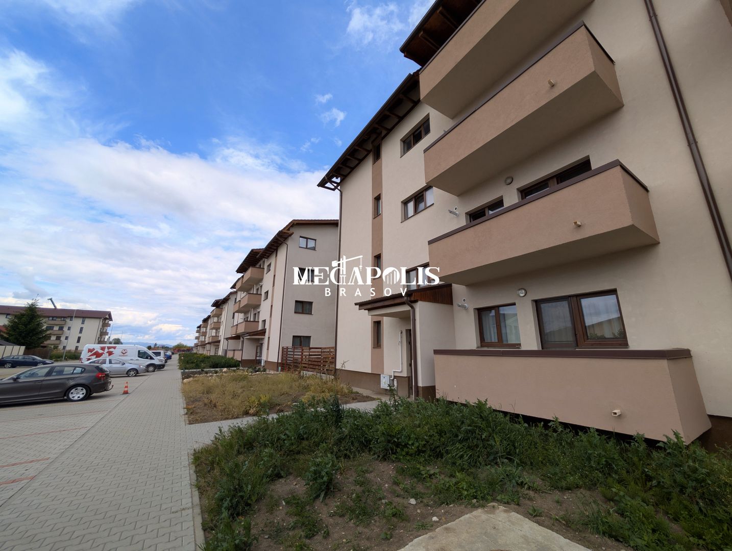 Apartament 2 Camere Decomandat Strip-Mall Sanpetru - Poză 9