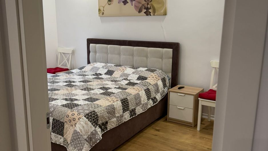 3 CAMERE +PACARE IN COSMOPOLIS - Poză 12