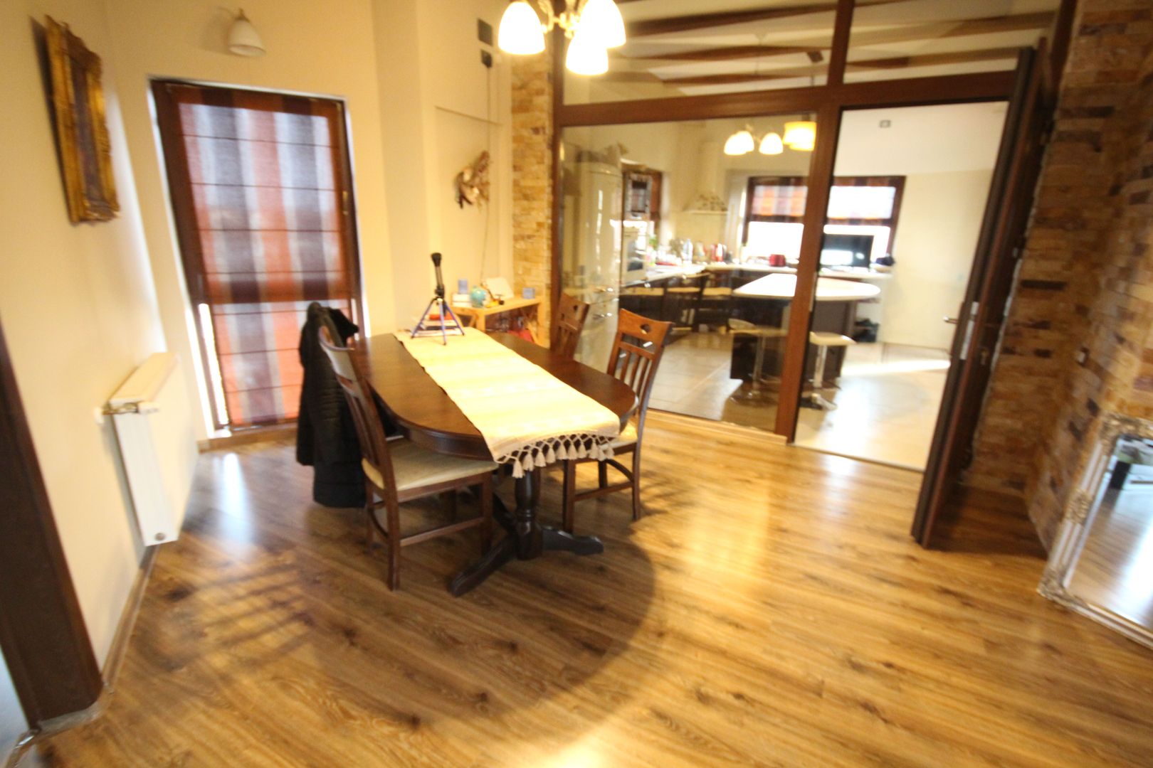 Casa cu destinatie mixta -servicii si comert + depozit+locuinta - Poză 10