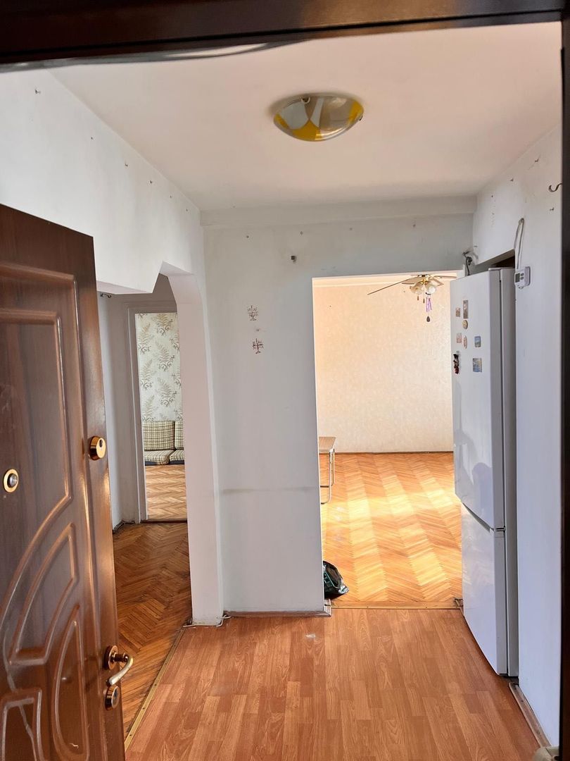 Apartament - 4 camere - Manastur , Cluj-Napoca - Poză 3