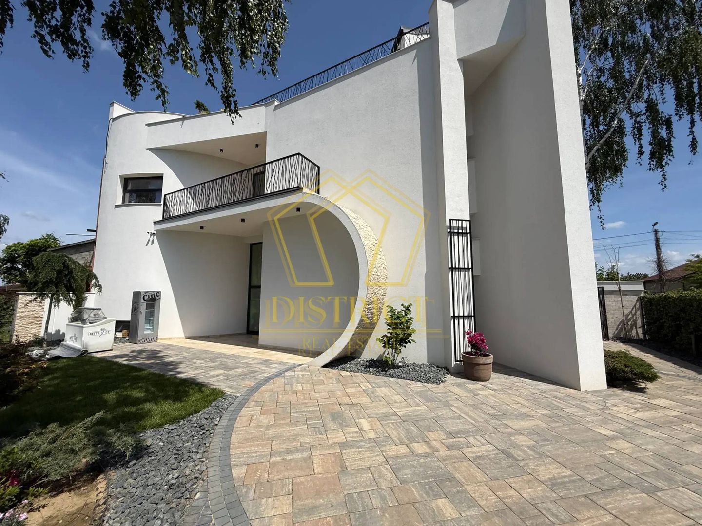 Casa individuală impresionant cu 4 camere si 5 bai | Mosnita Noua - Poză 5