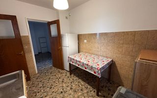 2 Camere-51MP | Circular | Renovat | Utilat | 2 Lifturi | Metrou Dr.T. - Poză 6