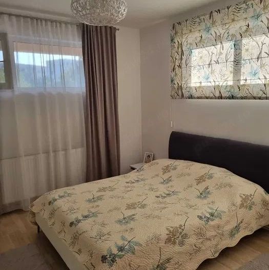 Apartament medern, 2 camere.  Decomandat. Zona Aurel Persu.  Parcare. - Poză 3