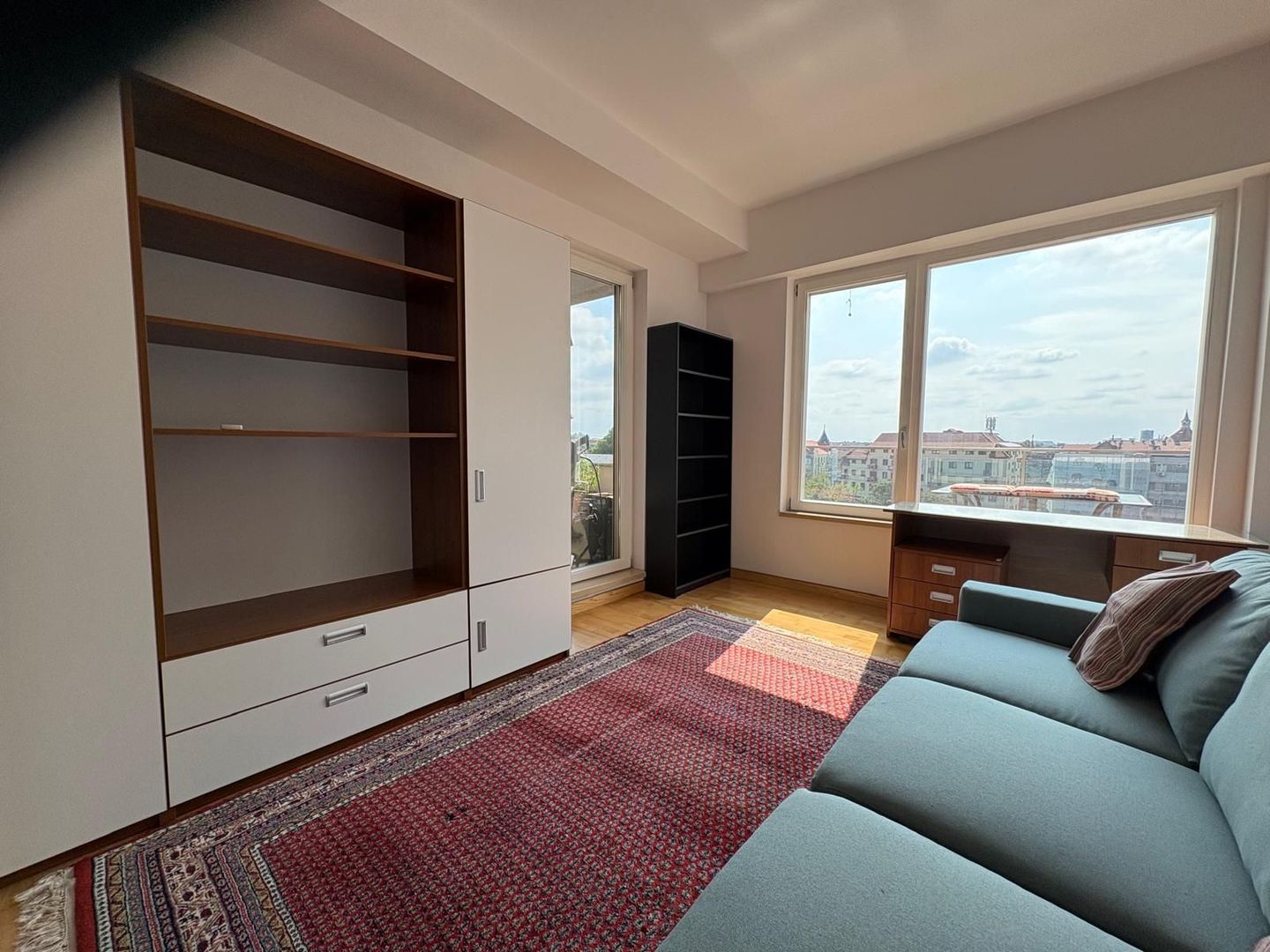 Luxury penthouse for rent close to the Center of Timisoara - Poză 15