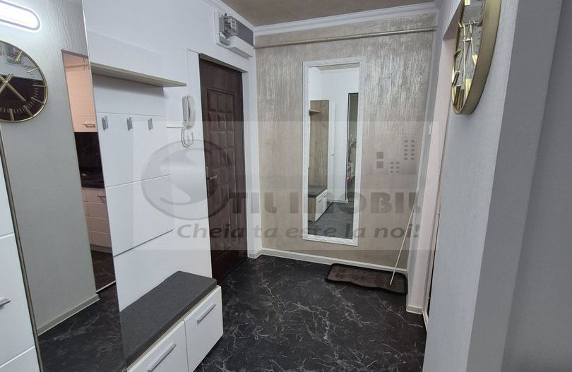 Apartament modern renovat, Podu Roș – oportunitate investiție - Poză 5
