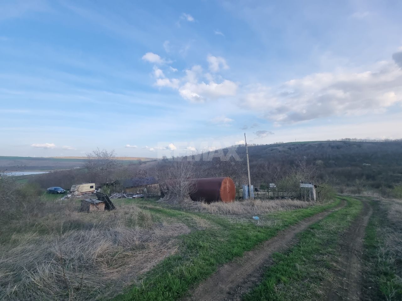 Teren de Vânzare - Poză 3