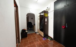 Apartament cu 3 camere de vanzare in zona Metrou Gorjului - Poză 4