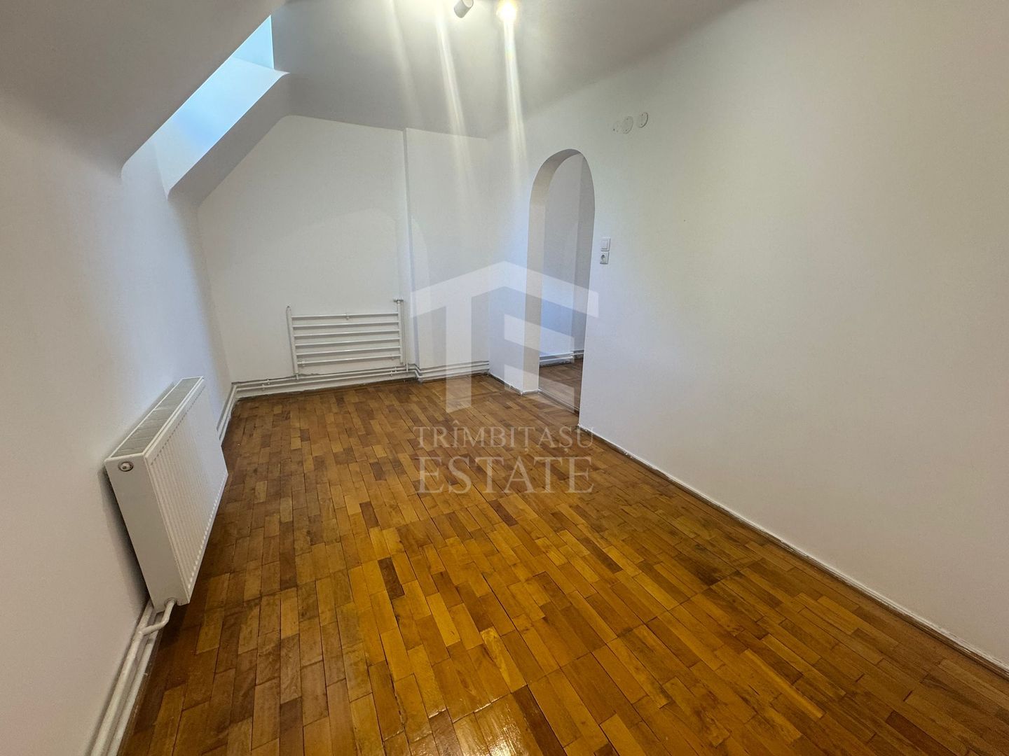 Universitate Gradina Icoanei 3 Camere Nemobilat Pretabil Birou - Poză 2