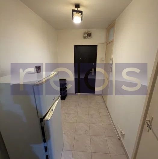 DE VANZARE GARSONIERA COCHETA DRUMUL TABEREI - METROU - Poză 6